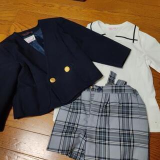 認定こども園日吉幼稚園（高槻市）の制服