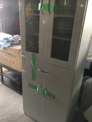 食器棚  白色