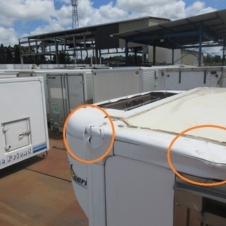 ♪千AA04♪物置♪コンテナ♪左右スライドドア♪丈夫♪訳アリ