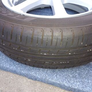 ダイハツ純正ホイール付き(155-65-14)