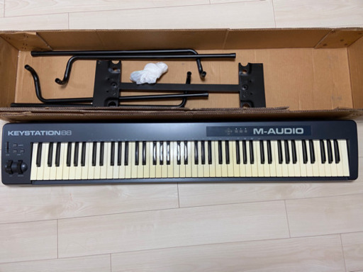 キーボード　イス、ペダル、スタンドセット