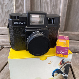 HOLGA  120FN  