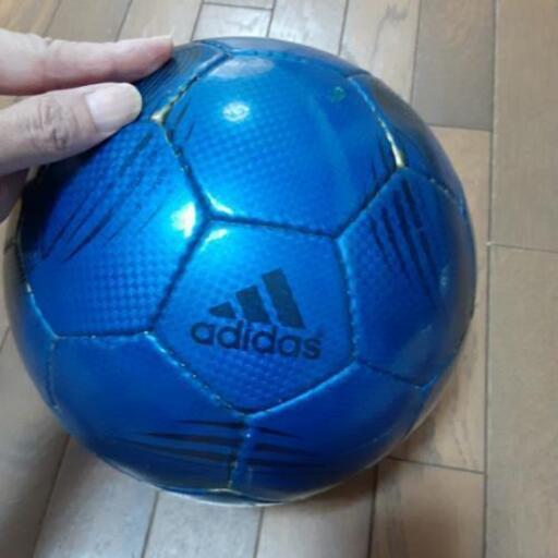 アディダスサッカーボール4号 かめ 牛田の子供用品の中古あげます 譲ります ジモティーで不用品の処分 アディダスサッカーボール4号 かめ 牛田の子供用品の中古あげます 譲ります ジモティーで不用品の処分