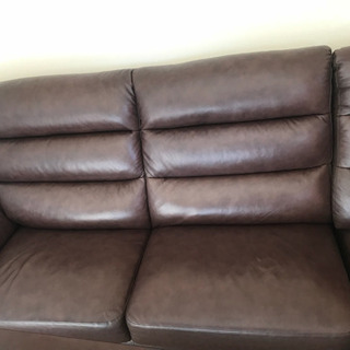 Lカウチソファー(本革)値下げします