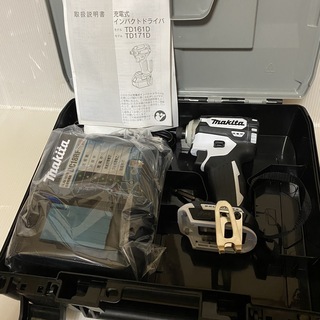 マキタ　充電式インパクトドライバー　ＴＤ１７１DRGX 新品未使用品