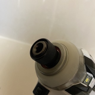 マキタ　充電式インパクトドライバー　ＴＤ１７１DRGX 新品未使用品