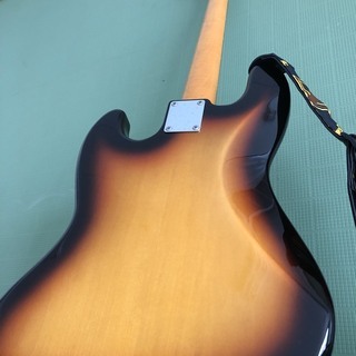 Fender フェンダー ジャズベース Jazz Bass