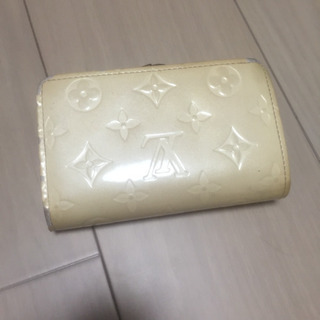 破格！！ルイヴィトン ヴェルニ ホワイト 8/12まで！