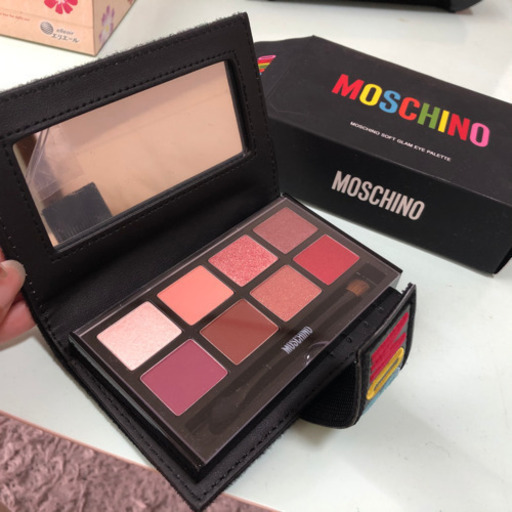 MOSCHINO TONY MORY コラボ