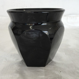 黒い鉢　鉢カバー　花瓶