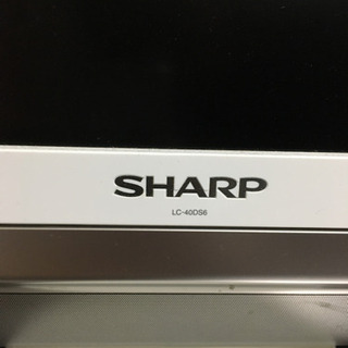 液晶テレビ　シャープ40型　2009年製　白