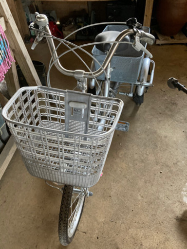 使用少☆20インチ 三輪自転車☆ 3段ギア スイング式