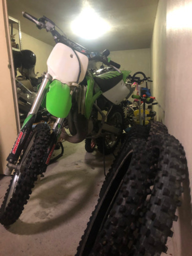 kx85  （公道走行不可）