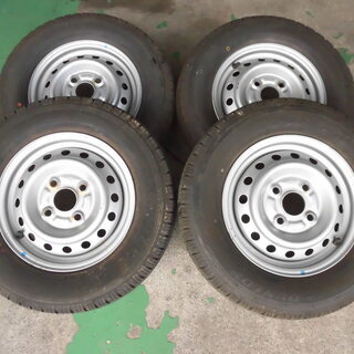 発送OKバリ山ホイール付★145 R12LT 6PR★ダンロップ ４本　H-80
