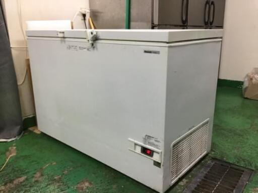 パナソニック　チェストフリーザー超低温　scr-d307　厨房機器