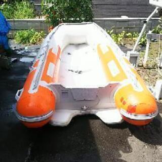 アキレスボート。