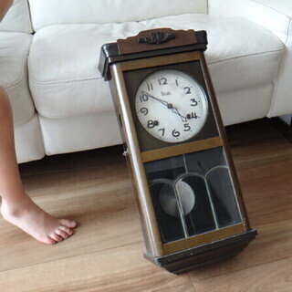 アンティーク家具　レトロな柱時計（振り子時計）
