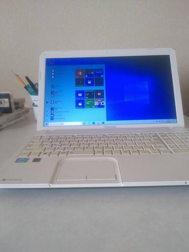 すぐ使える東芝ダイナブック/Windows10/15型テンキー付き/ホワイト