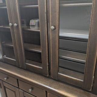 【値下げしました!!】【おすすめ品】絶版品 北海道旭川家具 近藤工芸 3面食器棚  幅114cm✕奥行45cm✕高さ190cm オークハウスシリーズ♬