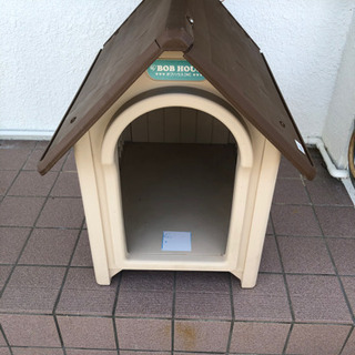 犬小屋プラスチック製　お譲りします！