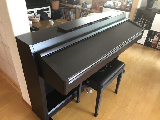 ヤマハ　アップライトピアノ　クラビノーバ　CLP230　08年製　美品