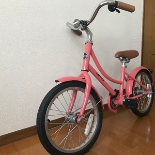 16インチ、LINUSの子供用自転車、と付属の補助輪