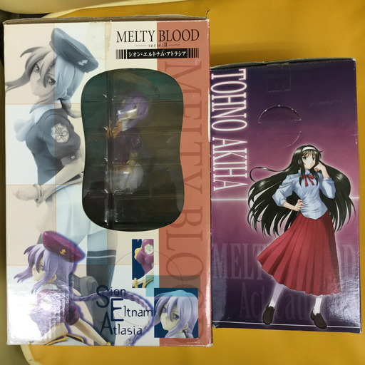 MELTY BLOOD バッジ 8個セット コンプリート メルティブラッド 81V+f75PzpS._UF350,350_QL50_.jpg