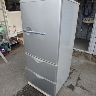 ☆3D簡易清掃済み☆2011年製☆冷蔵庫SANYO  SR-261U(S) 8 4