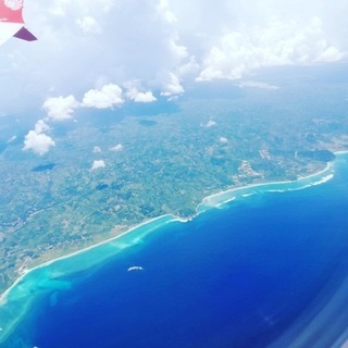 【オンライン海外旅行】インドネシア・ロンボク島　おうちで空を飛ぼう！！パラグライダー体験 - 横浜市