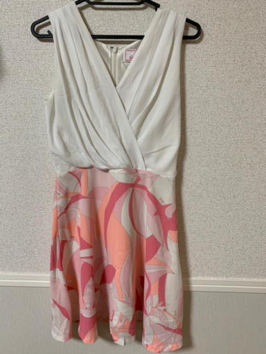 Rady ワンピース りぃ 衣摺加美北の服 ファッションの中古 古着あげます 譲ります ジモティーで不用品の処分