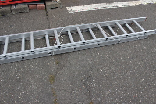 店頭引取のみ 2連 はしご 脚立 足場 折り畳み時440cm