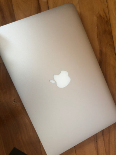 【美品】MacBook Air 2015