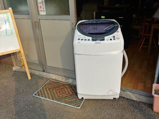Panasonic　全自動洗濯機8キロ　エコナビ乾燥機機能付き。