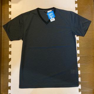 新品未使用 UNIQLO ドライVネックTシャツ 黒×グレー L