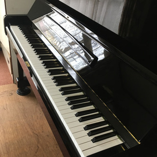 ヤマハアップライトピアノ　U1