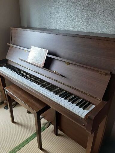 ヤマハ電気ピアノを売ります。