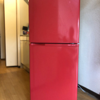 2013年製AQUA冷蔵庫！希少な赤！