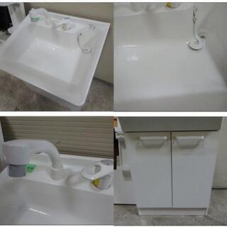 4910-0)TOTO 洗面化粧台＋ミラーキャビネット 600幅 シャワー水栓