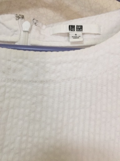 白 ワンピース Uniqlo Sサイズ ぴーよこ 平針のワンピースの中古 古着あげます 譲ります ジモティーで不用品の処分