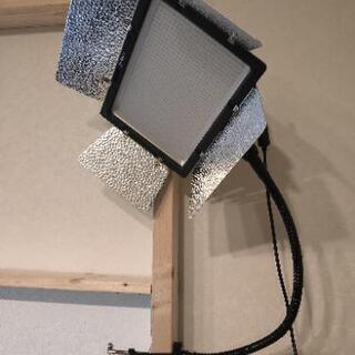 ほぼ新品]Yongnuo YN-900(5500k)照明&サンワサプライカメラアーム