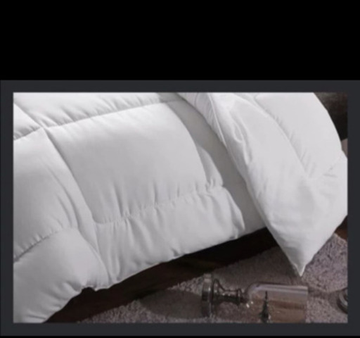 新品 寝具 4点セット ホテル級 ダブルサイズ 枕×2、掛布団、ベッドカバー