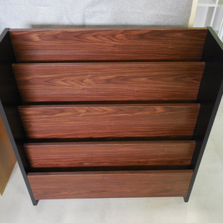 マガジンラック 幅80cm 本棚 ディスプレイスタンド ブラウン 黒 シックデザイン オシャレ 札幌市東区 新道東店 モノハウス 新道東 札幌の収納家具 本棚 の中古あげます 譲ります ジモティーで不用品の処分