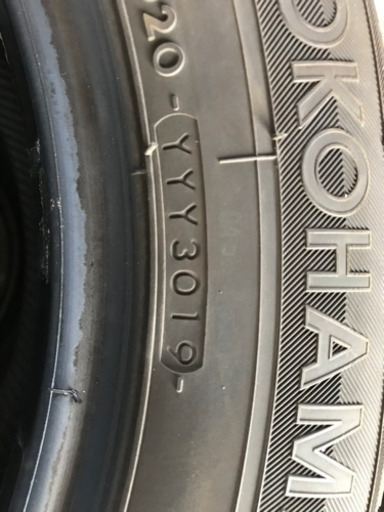 VOXY新車付けタイヤ1年使用