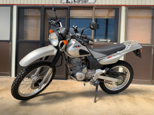 SL230 早い者勝ち　低走行車！