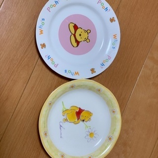 プーさんのお皿(2枚セット)