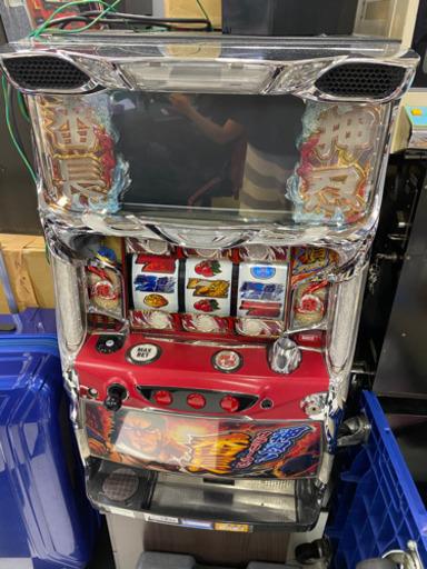 売り切れサラリーマン番長 新品コイン不要機付き レア赤カバー | live