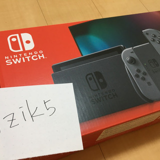 即日お渡し可能　Nintendo Switch のグレー　新品未...