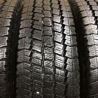 TOYO DELVEX M934 195/85R15 113/111L LT 15インチ トラックタイヤ 冬 