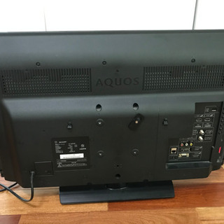 SHARP AQUOS　32型液晶テレビ
