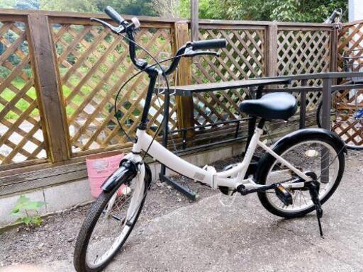 ★折りたたみ自転車★ カスタム★(*^▽^)/★綺麗✨*店頭で、売れました❗ありがとうございました。☆♪ブラック・ホワイト★ 20インチ★
